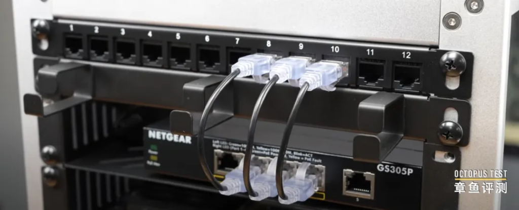 一个开源的微型机柜项目，看起来非常有趣！