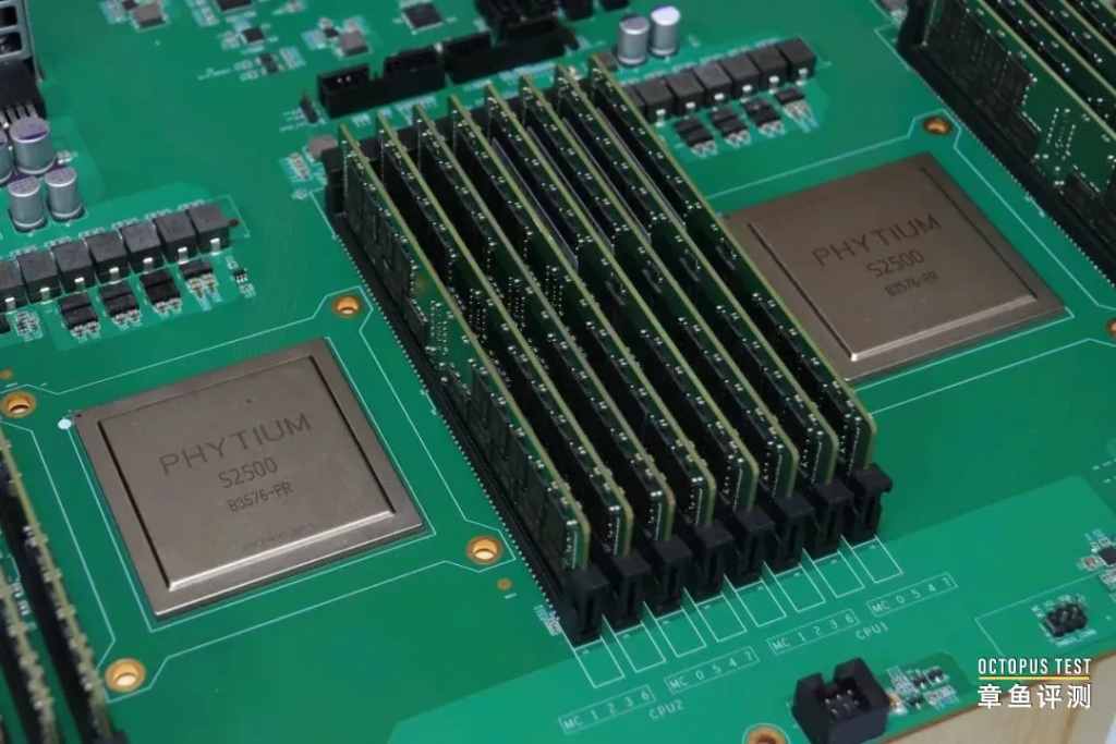 国产化CPU飞腾系列，已经适配超过7万款软件