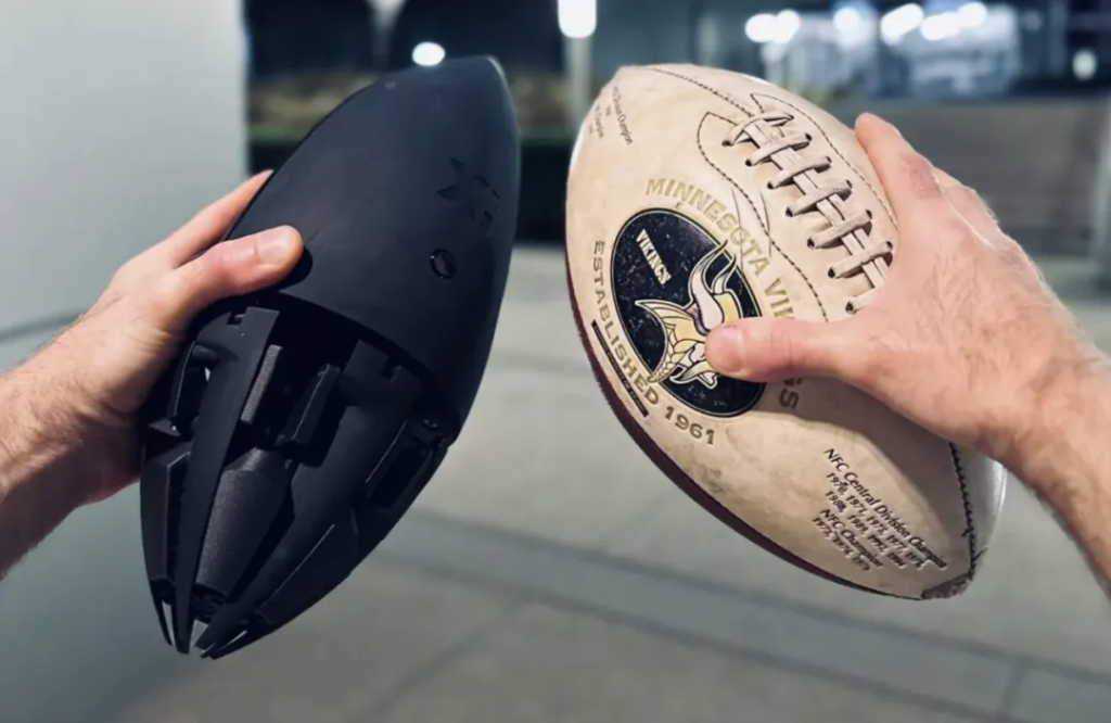 美国正在研发一款自杀式无人机，只有橄榄球大小