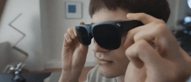 消费级AR眼镜做的越来越好了