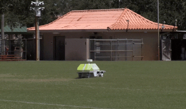 细分市场草皮画线机器人卖了数亿美金