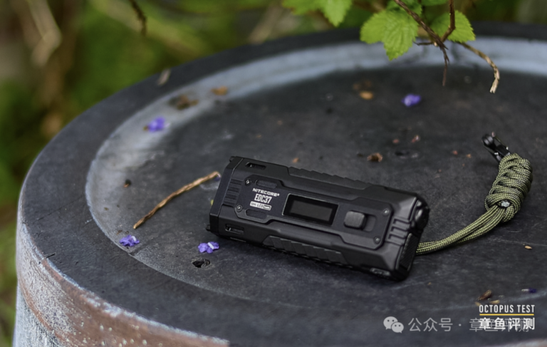 你需要怎样一款强光战术手电