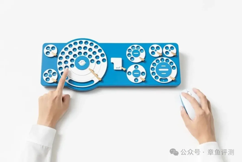 用这款键盘的人不一定是疯了，也许他只是怀旧