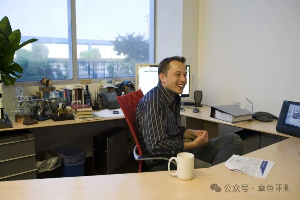走进SpaceX办公室，看马斯克的大火箭是如何诞生的