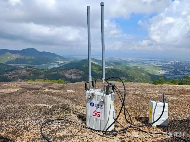 华为Mate80发布竟然提供了四种应急通信方式